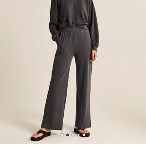 Luxe Terry Wide Leg Sweat pants